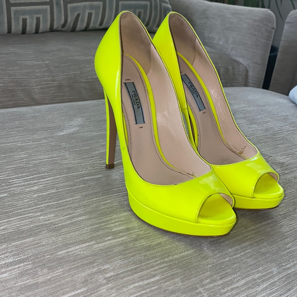 Prada Peep toe platform pumps. Yellow Patent!